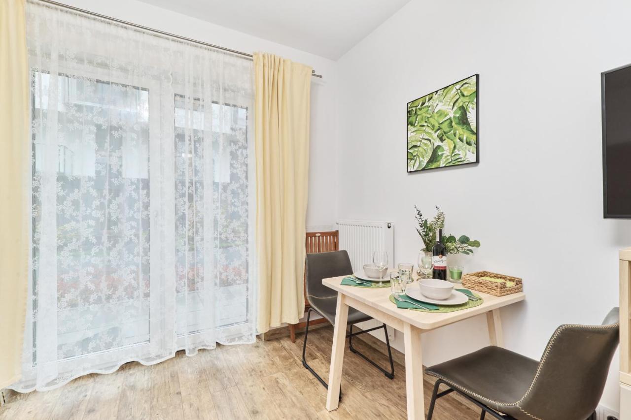Riverside Apartments Na Grobli By Noclegi Renters Wroclaw Ngoại thất bức ảnh