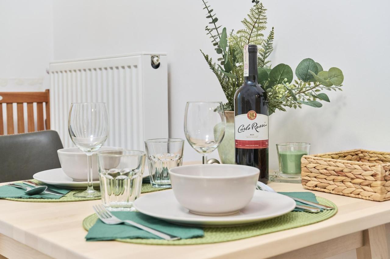 Riverside Apartments Na Grobli By Noclegi Renters Wroclaw Ngoại thất bức ảnh