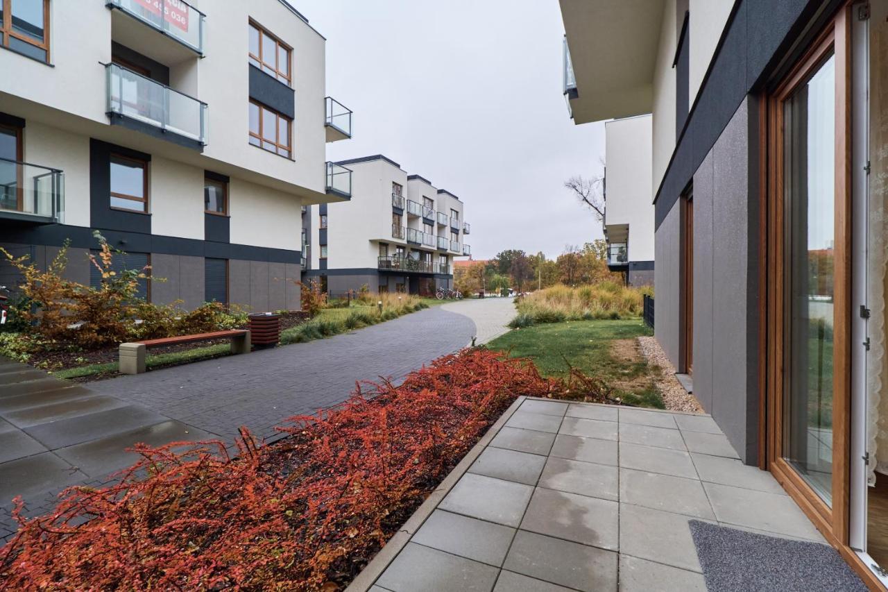 Riverside Apartments Na Grobli By Noclegi Renters Wroclaw Ngoại thất bức ảnh