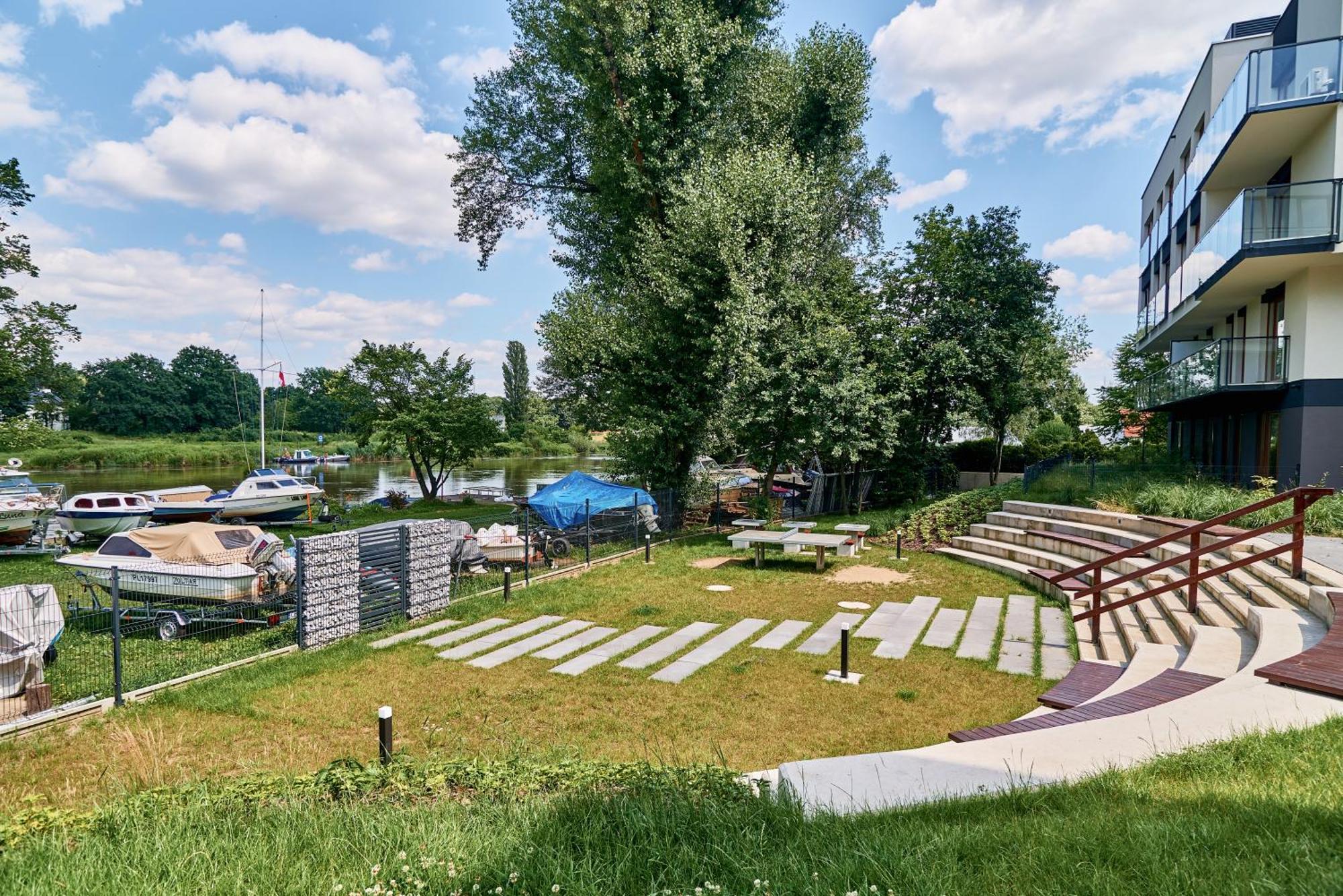Riverside Apartments Na Grobli By Noclegi Renters Wroclaw Ngoại thất bức ảnh